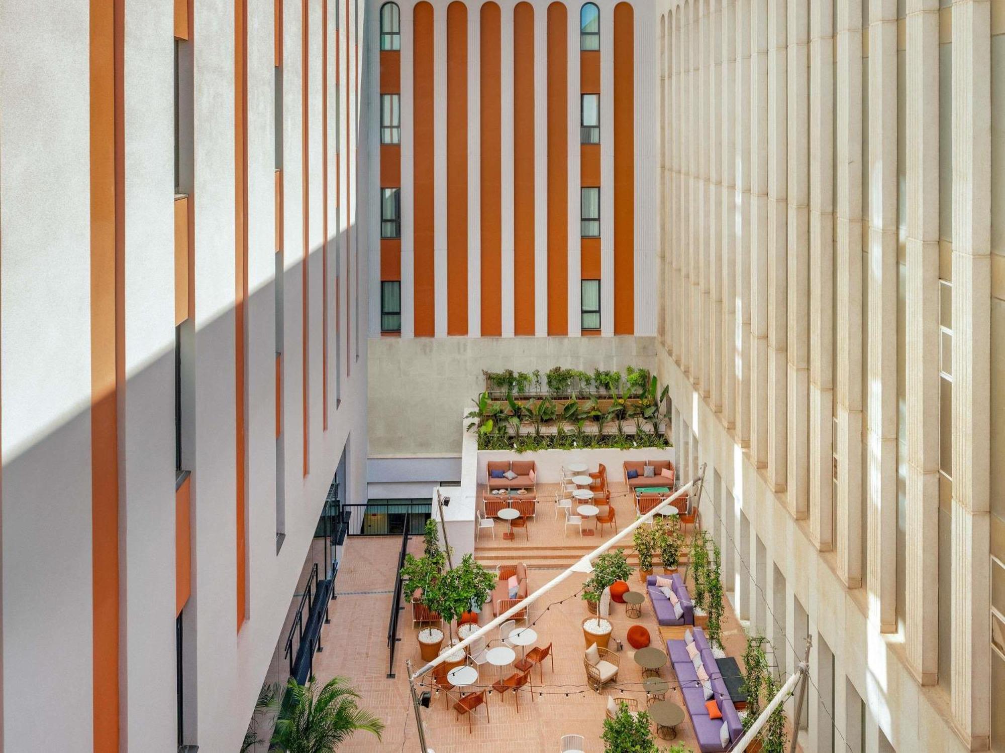 Ibis Styles Sevilla City Santa Justa Extérieur photo