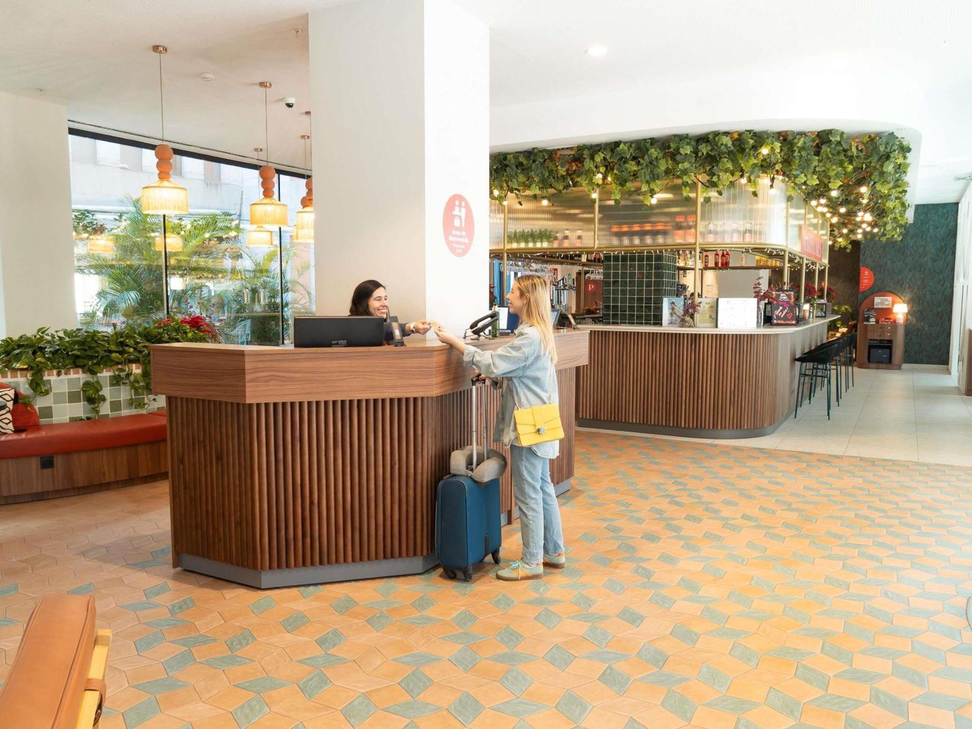Ibis Styles Sevilla City Santa Justa Extérieur photo