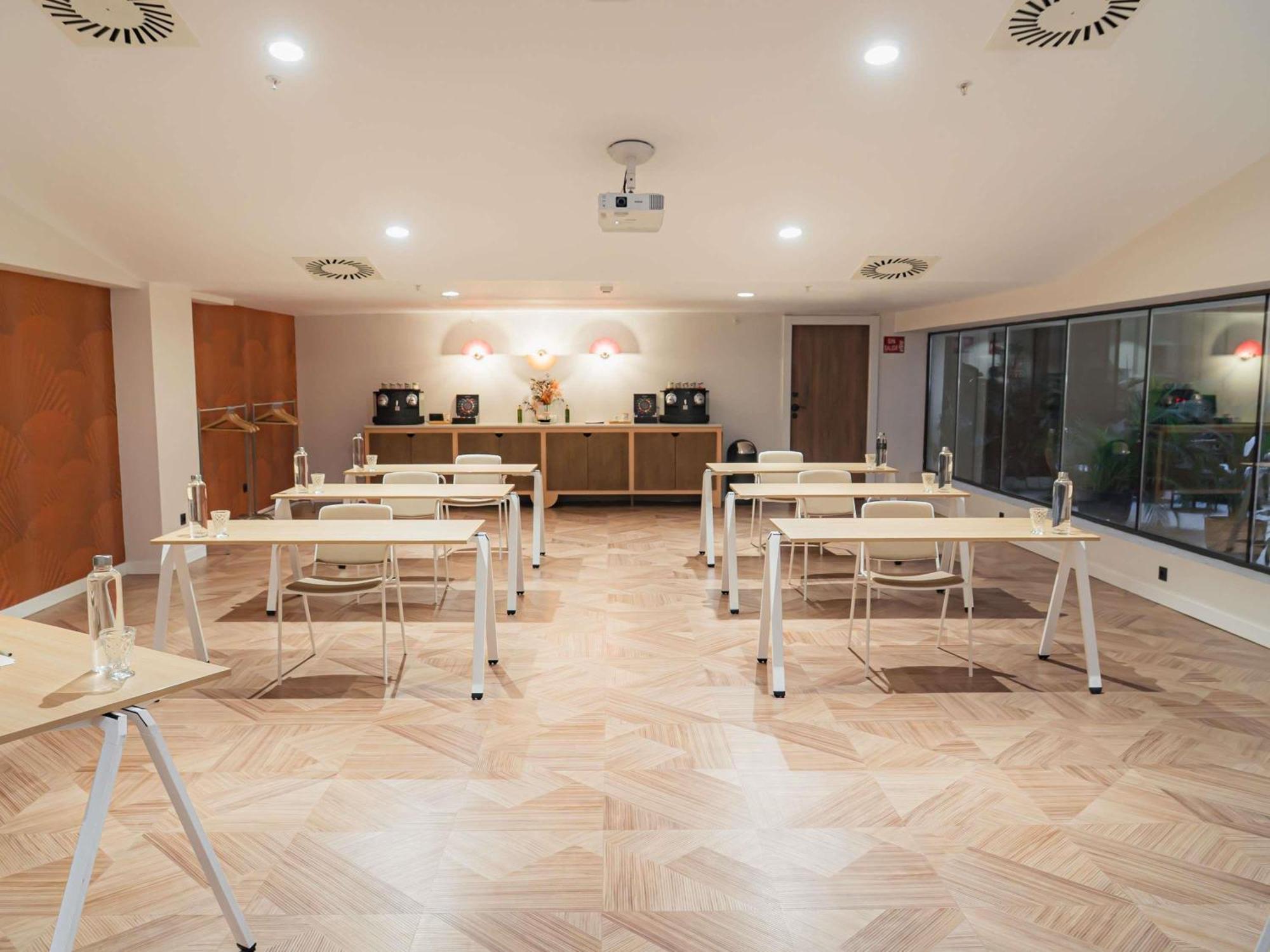 Ibis Styles Sevilla City Santa Justa Extérieur photo