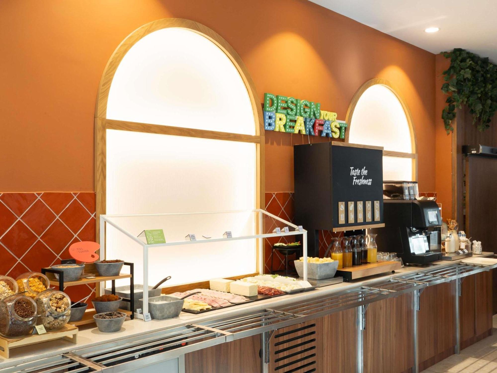 Ibis Styles Sevilla City Santa Justa Extérieur photo